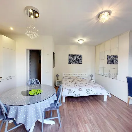 Kula Park Studio Апартаменты