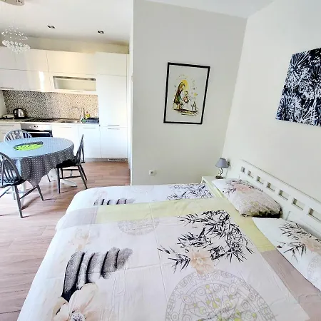Kula Park Apartman